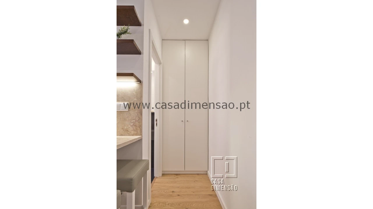 Apartamento T1 para Venda em Avenidas Novas Foto 20