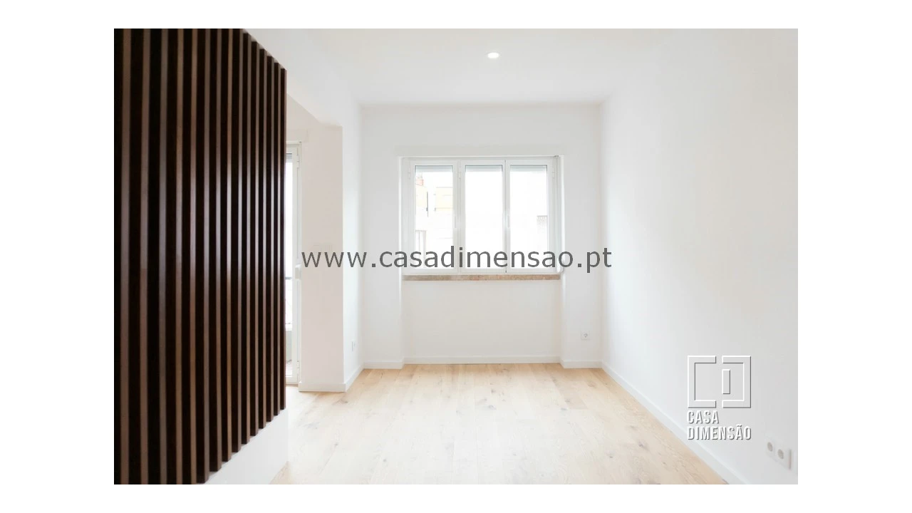Apartamento T1 para Venda em Avenidas Novas Foto 29