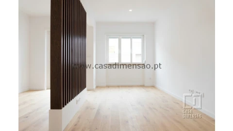 Apartamento T1 para Venda em Avenidas Novas