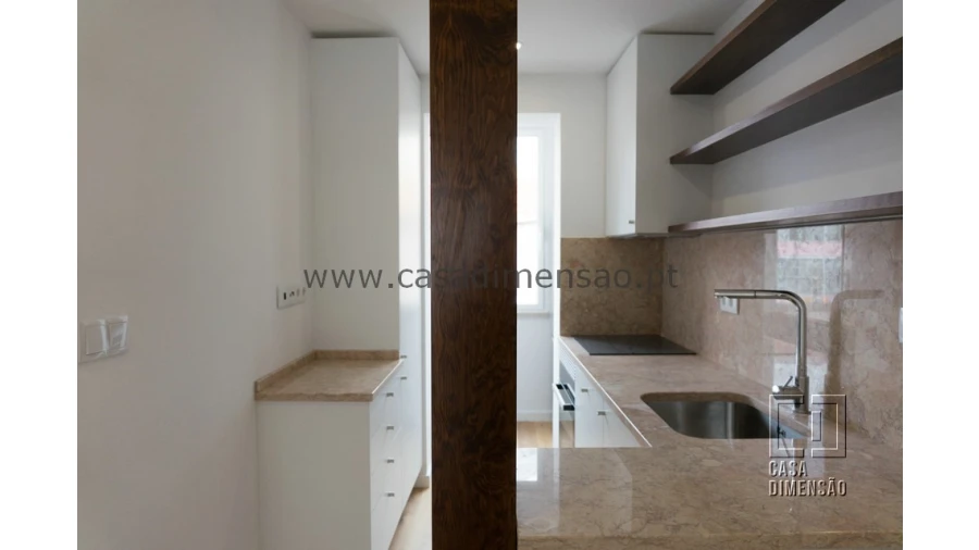 Apartamento T1 para Venda em Avenidas Novas Foto 37