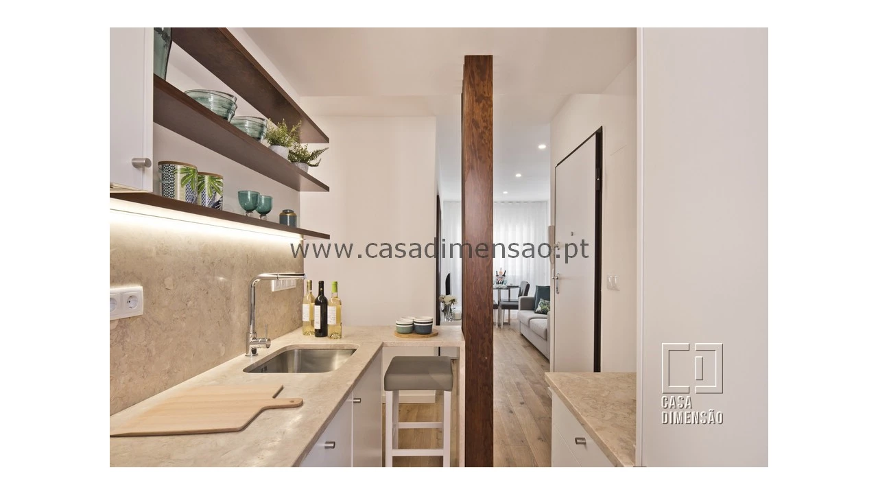 Apartamento T1 para Venda em Avenidas Novas Foto 19