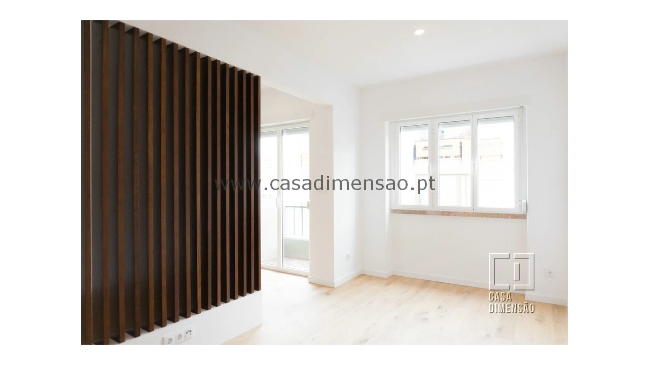 Apartamento T1 para Venda em Avenidas Novas Foto 32