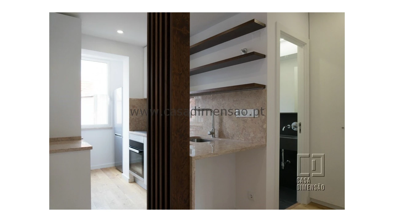 Apartamento T1 para Venda em Avenidas Novas Foto 36