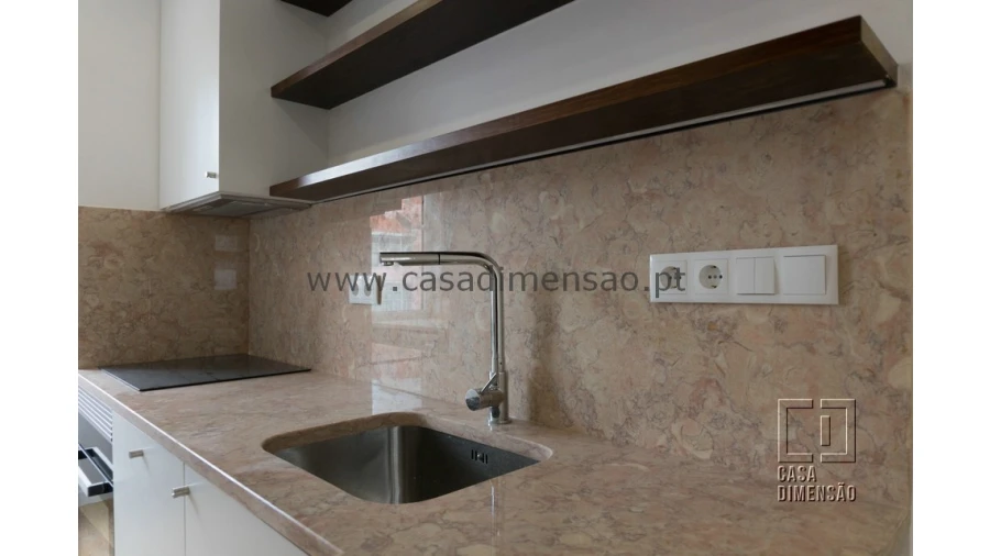 Apartamento T1 para Venda em Avenidas Novas Foto 39