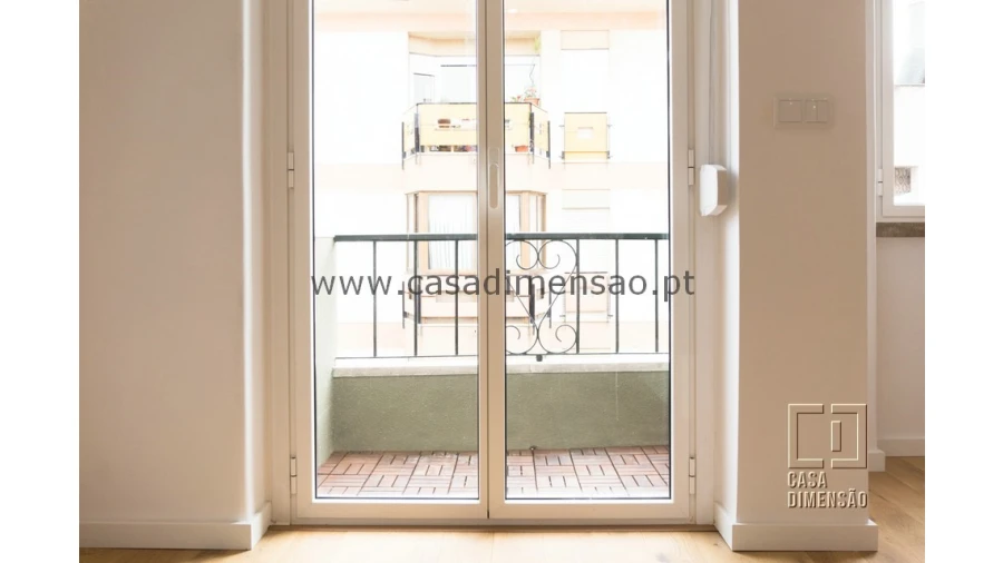 Apartamento T1 para Venda em Avenidas Novas Foto 43