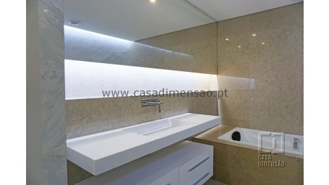 Apartamento T3 para Venda em Oeiras e São Julião da Barra, Paço de Arcos e Caxias