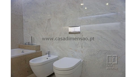 Apartamento T3 para Venda em Oeiras e São Julião da Barra, Paço de Arcos e Caxias