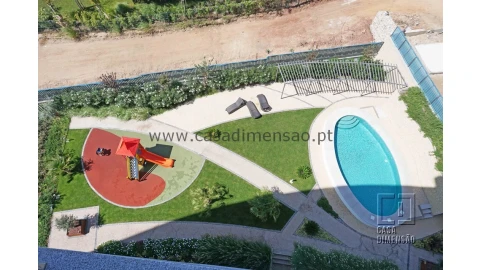 Apartamento T3 para Venda em Oeiras e São Julião da Barra, Paço de Arcos e Caxias