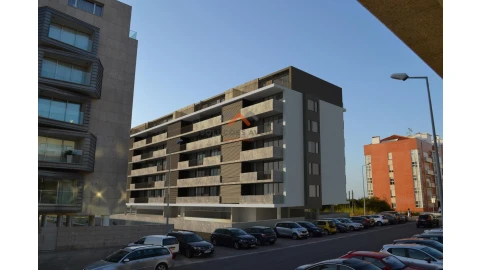 Apartamento T3 para Venda em Glória e Vera Cruz