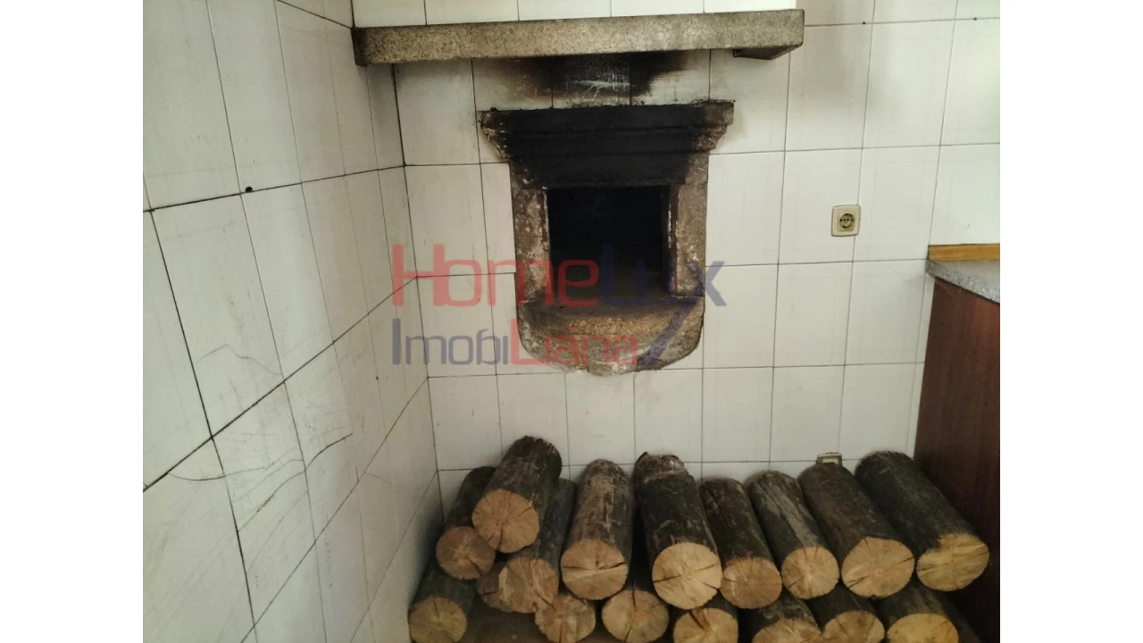 Moradia T5 para Venda em Roriz Foto 17