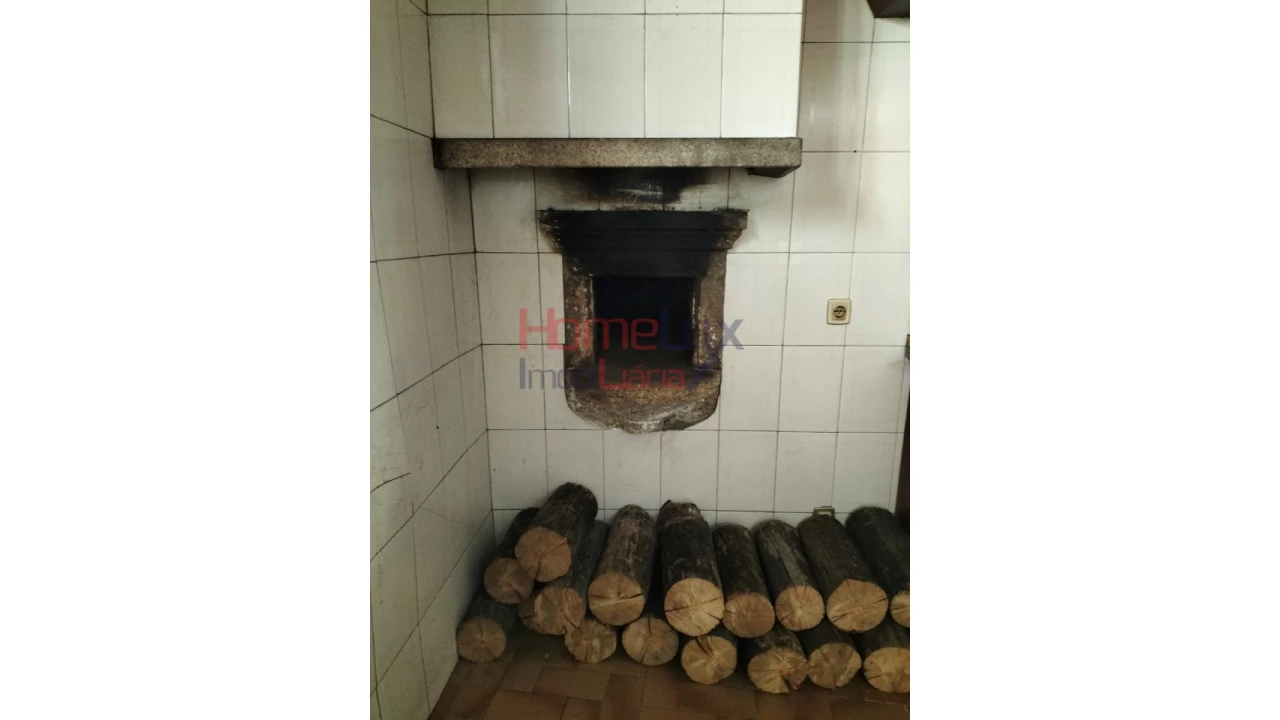 Moradia T5 para Venda em Roriz Foto 18