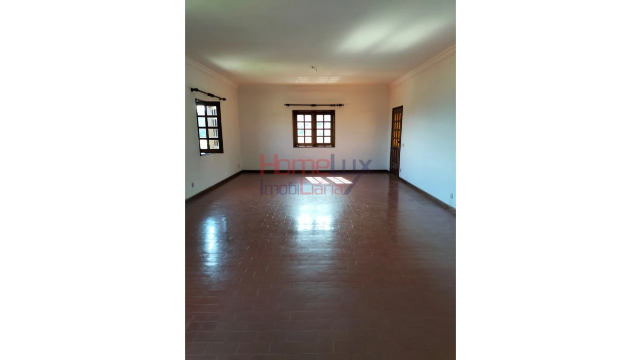 Moradia T5 para Venda em Roriz Foto 30