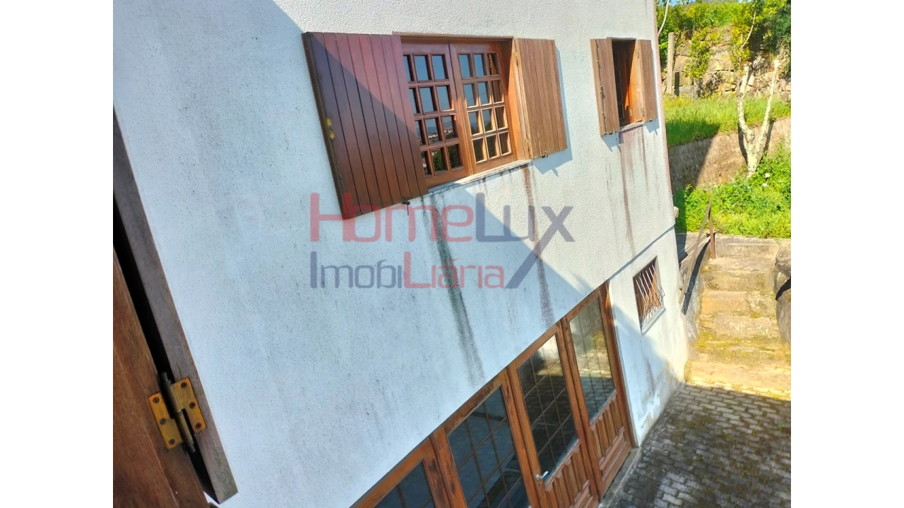 Moradia T5 para Venda em Roriz Foto 37