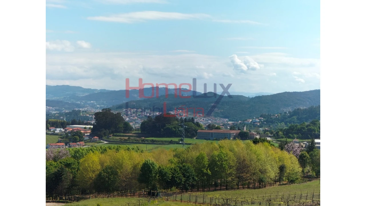 Moradia T5 para Venda em Roriz Foto 62