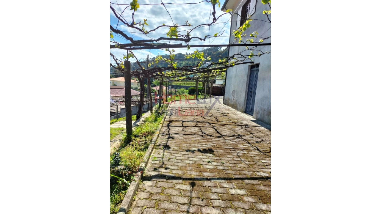 Moradia T5 para Venda em Roriz Foto 87