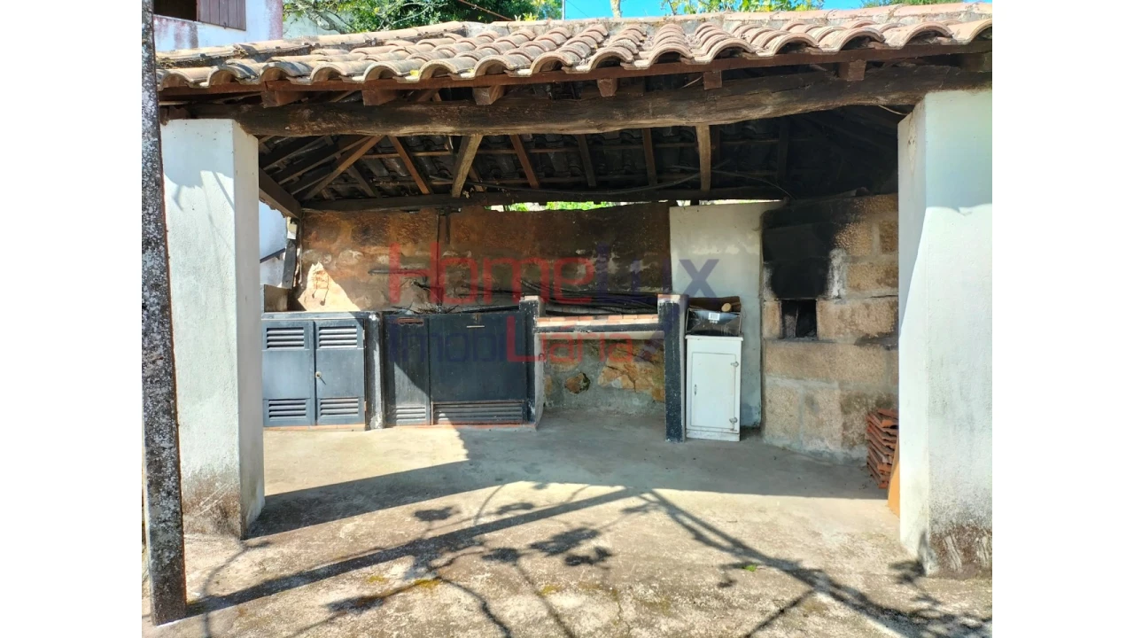 Moradia T5 para Venda em Roriz Foto 91