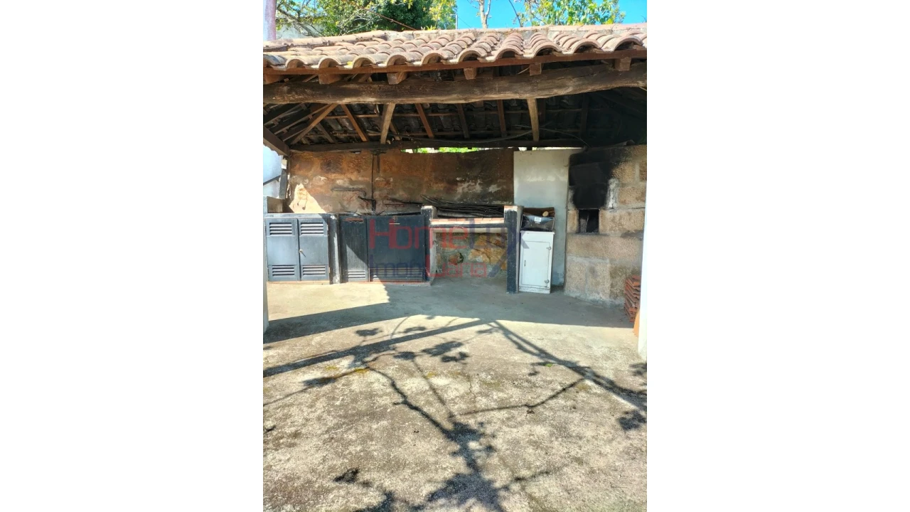 Moradia T5 para Venda em Roriz Foto 93