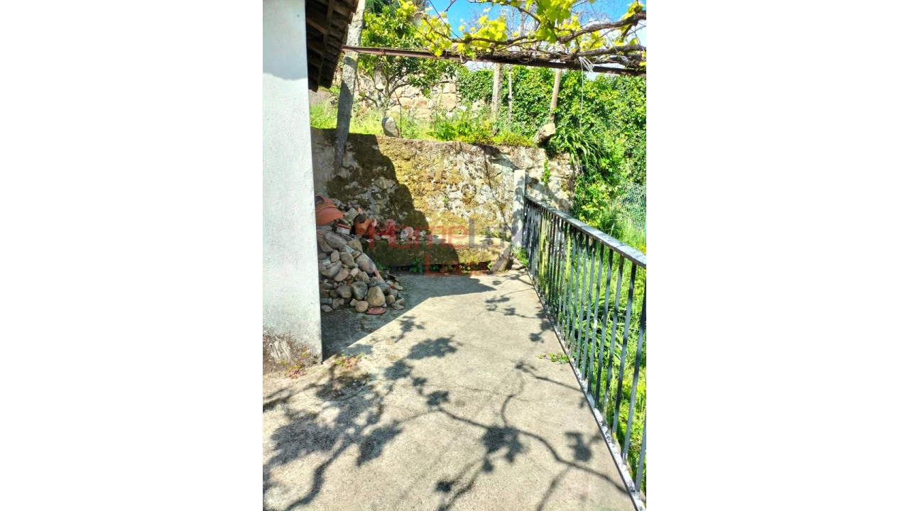 Moradia T5 para Venda em Roriz Foto 94