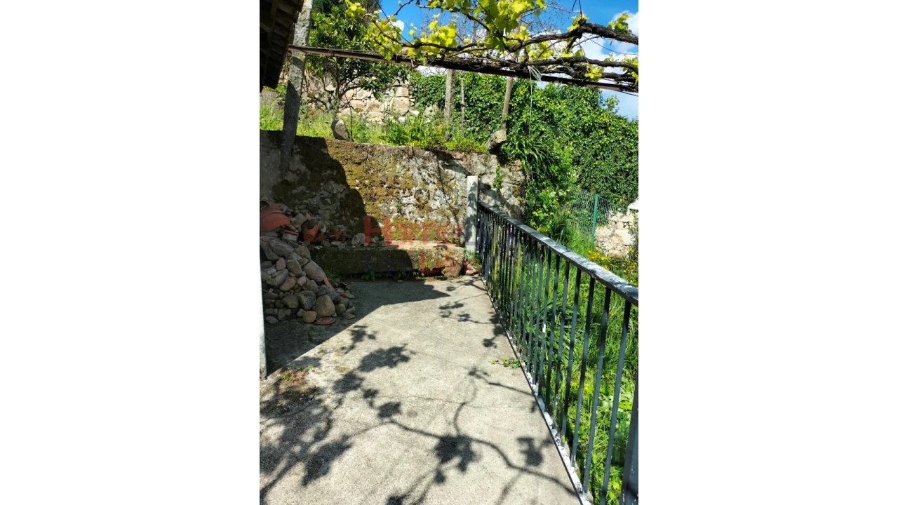 Moradia T5 para Venda em Roriz Foto 95