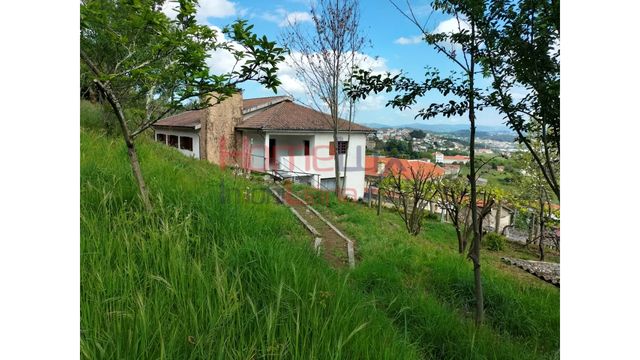 Moradia T5 para Venda em Roriz Foto 124