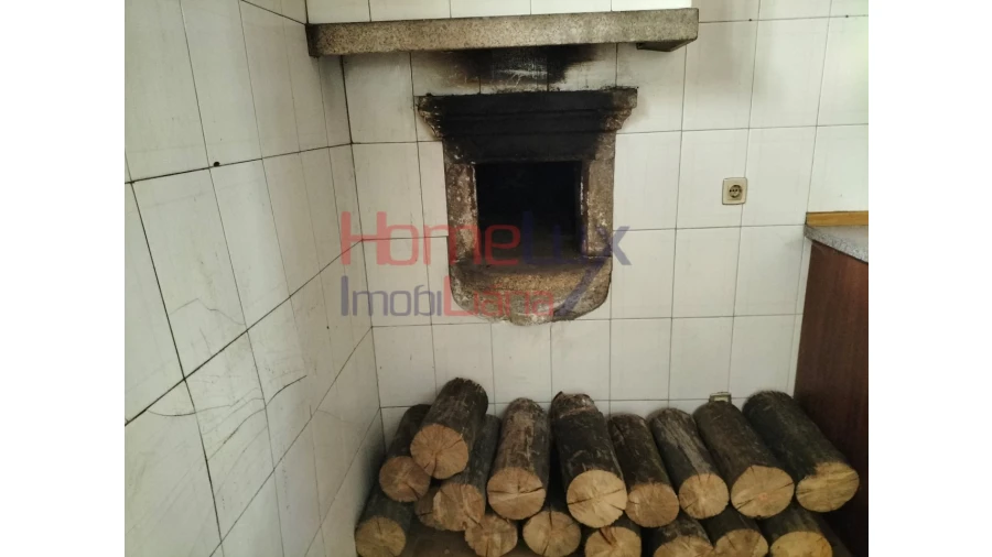 Moradia T5 para Venda em Roriz Foto 17