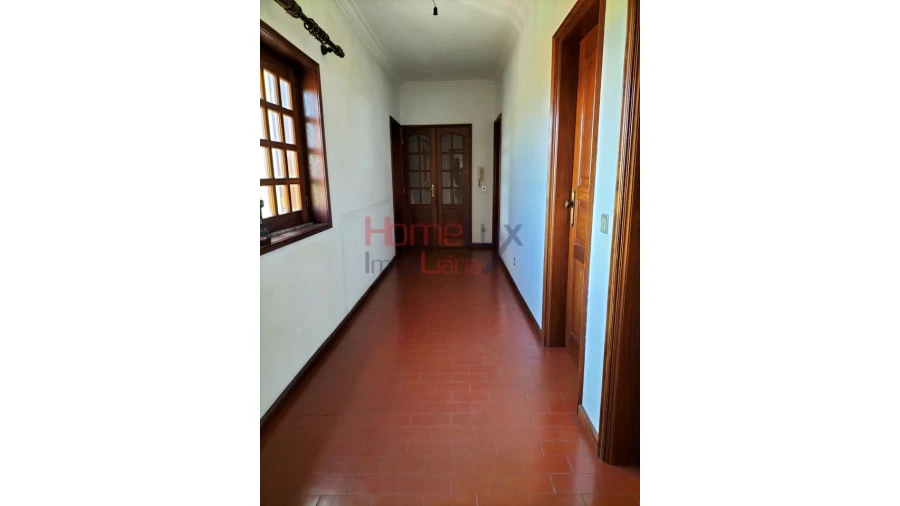 Moradia T5 para Venda em Roriz Foto 32