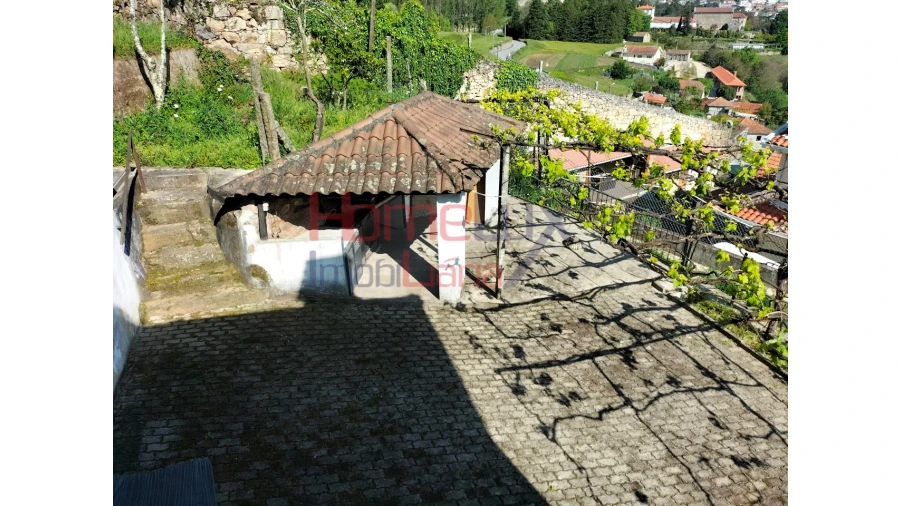 Moradia T5 para Venda em Roriz Foto 35