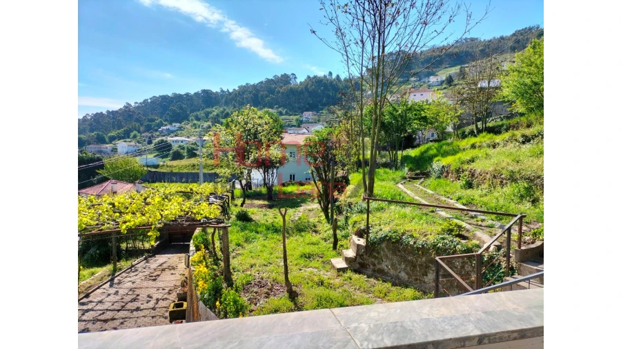 Moradia T5 para Venda em Roriz Foto 38