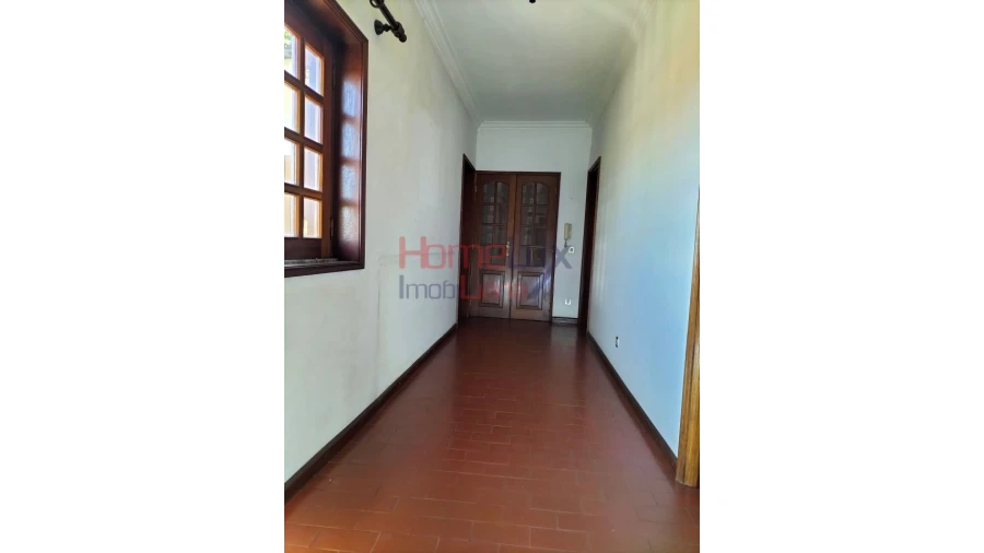 Moradia T5 para Venda em Roriz Foto 59