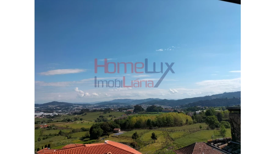 Moradia T5 para Venda em Roriz Foto 64