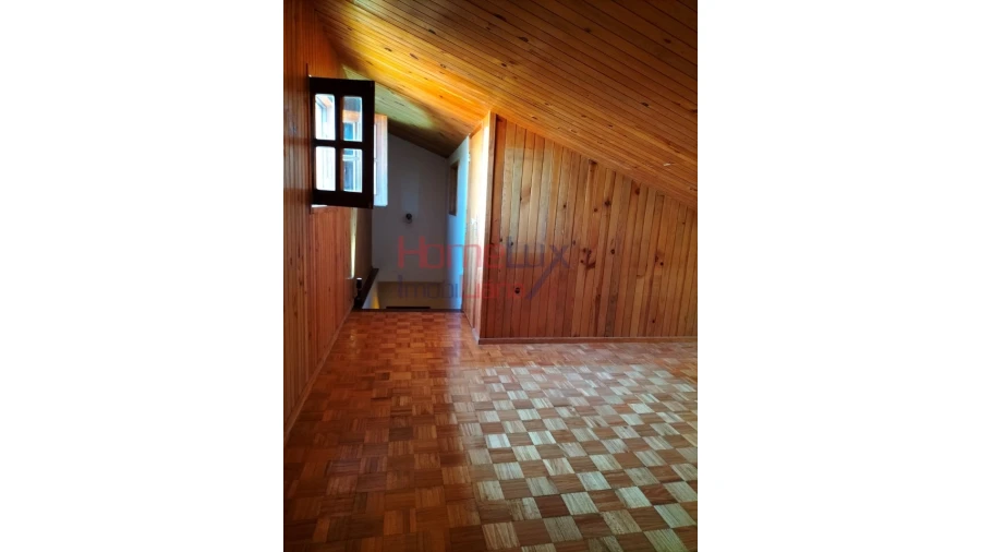 Moradia T5 para Venda em Roriz Foto 68