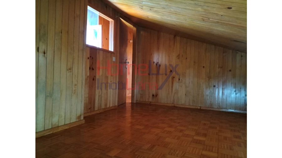 Moradia T5 para Venda em Roriz Foto 78