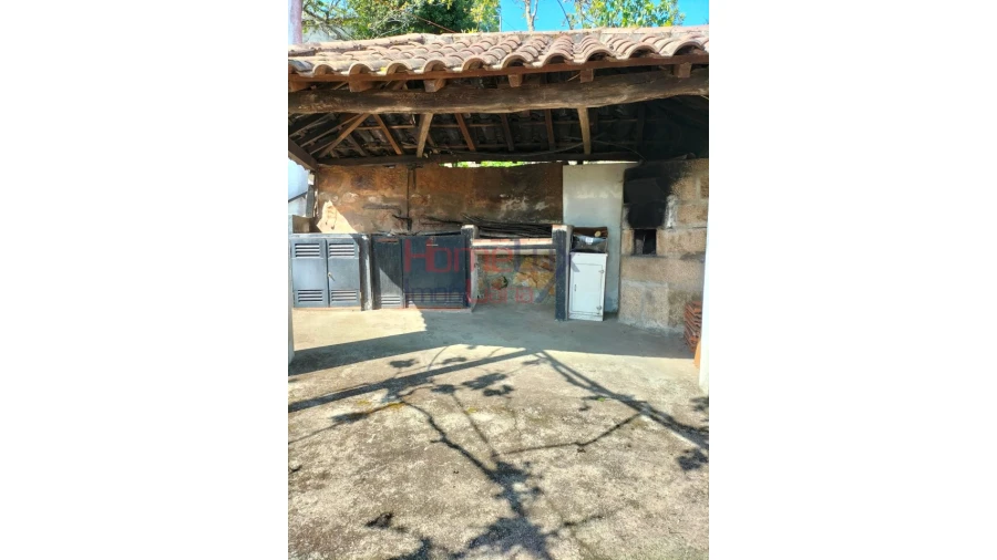 Moradia T5 para Venda em Roriz Foto 93