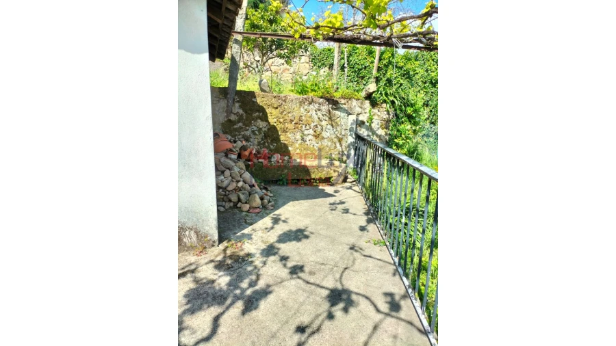 Moradia T5 para Venda em Roriz Foto 94