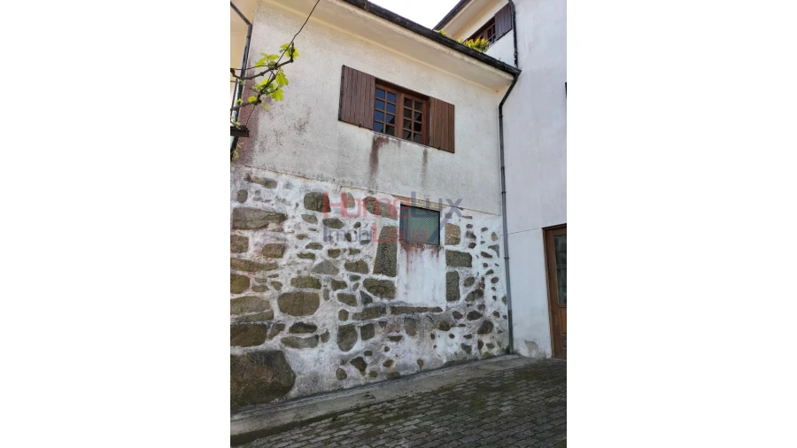 Moradia T5 para Venda em Roriz Foto 97