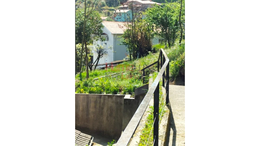 Moradia T5 para Venda em Roriz Foto 109