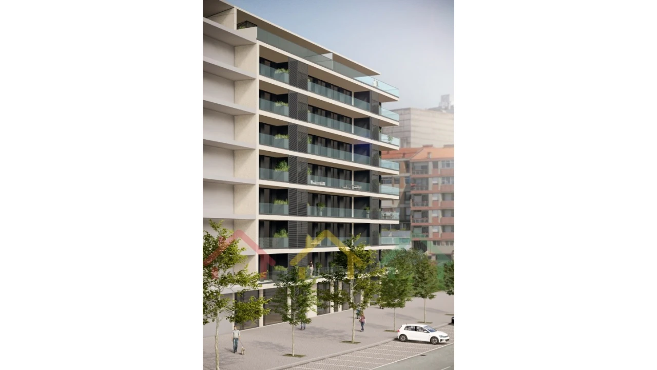 Apartamento T4 para Venda em Lordelo do Ouro e Massarelos Foto 2