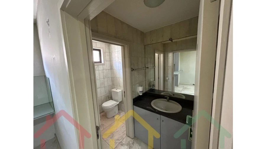 Loja para Venda em Matosinhos e Leça da Palmeira Foto 5