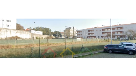 Terreno para Venda em Campanhã