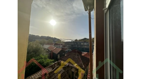 Prédio para Venda em Lordelo do Ouro e Massarelos