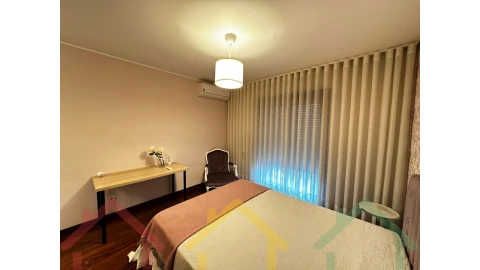 Apartamento T4 para Venda em Paranhos