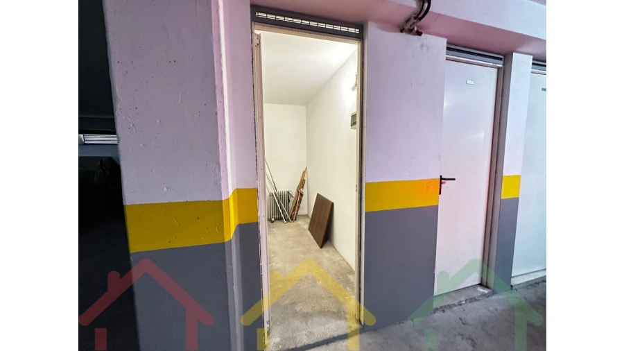 Apartamento T4 para Venda em Paranhos Foto 25