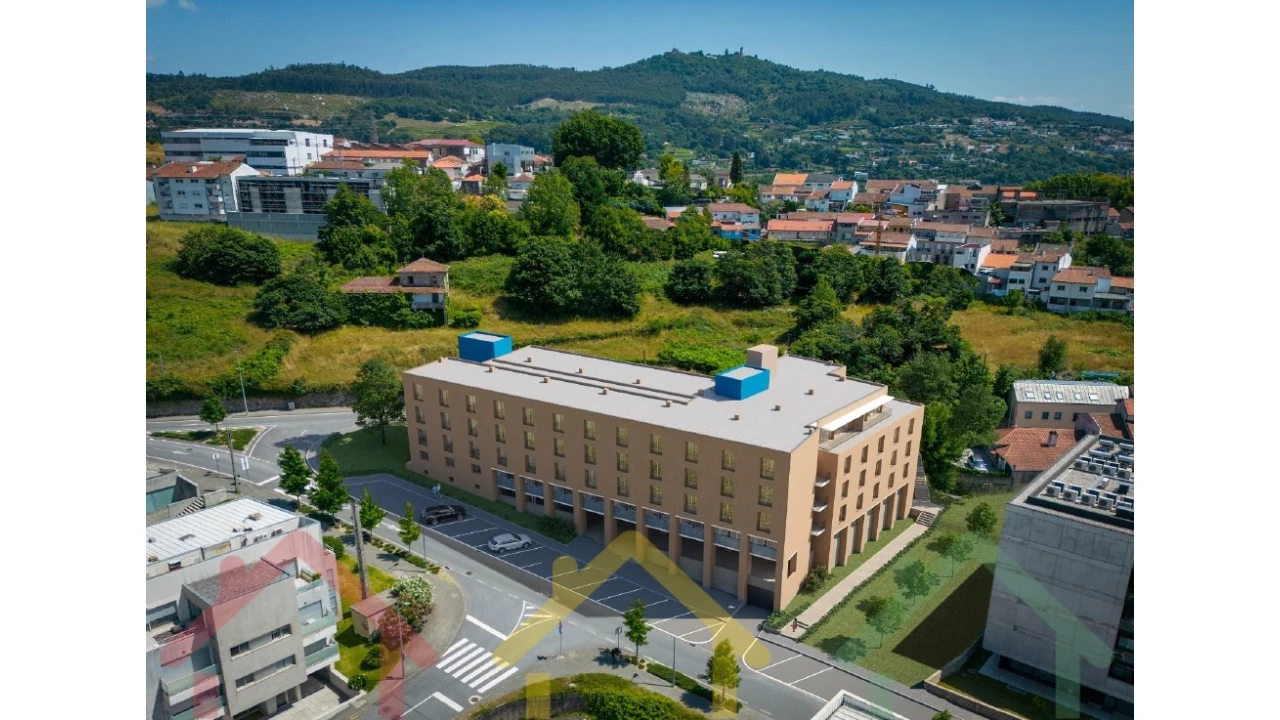 Loja para Venda em Azurem Foto 4