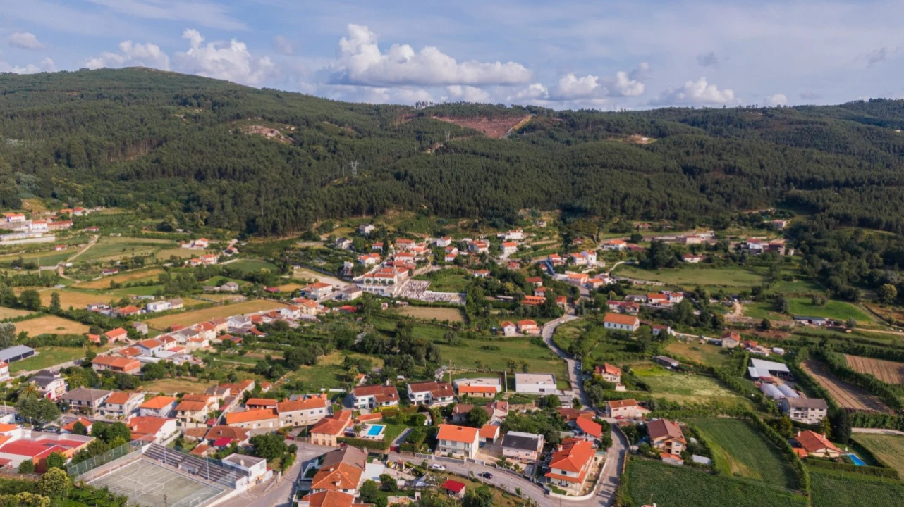 Moradia T4 para Venda em Este (São Pedro e São Mamede) Foto 51
