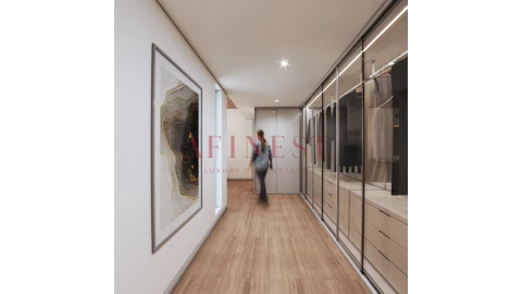 Moradia T6 para Venda em Charneca de Caparica e Sobreda