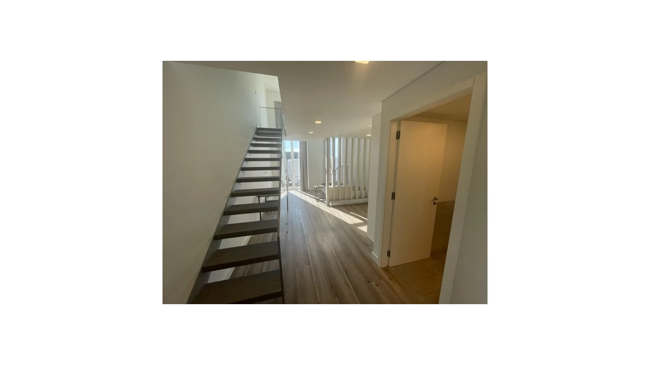 Apartamento T1 para Venda em Santa Marinha e São Pedro da Afurada Foto 5