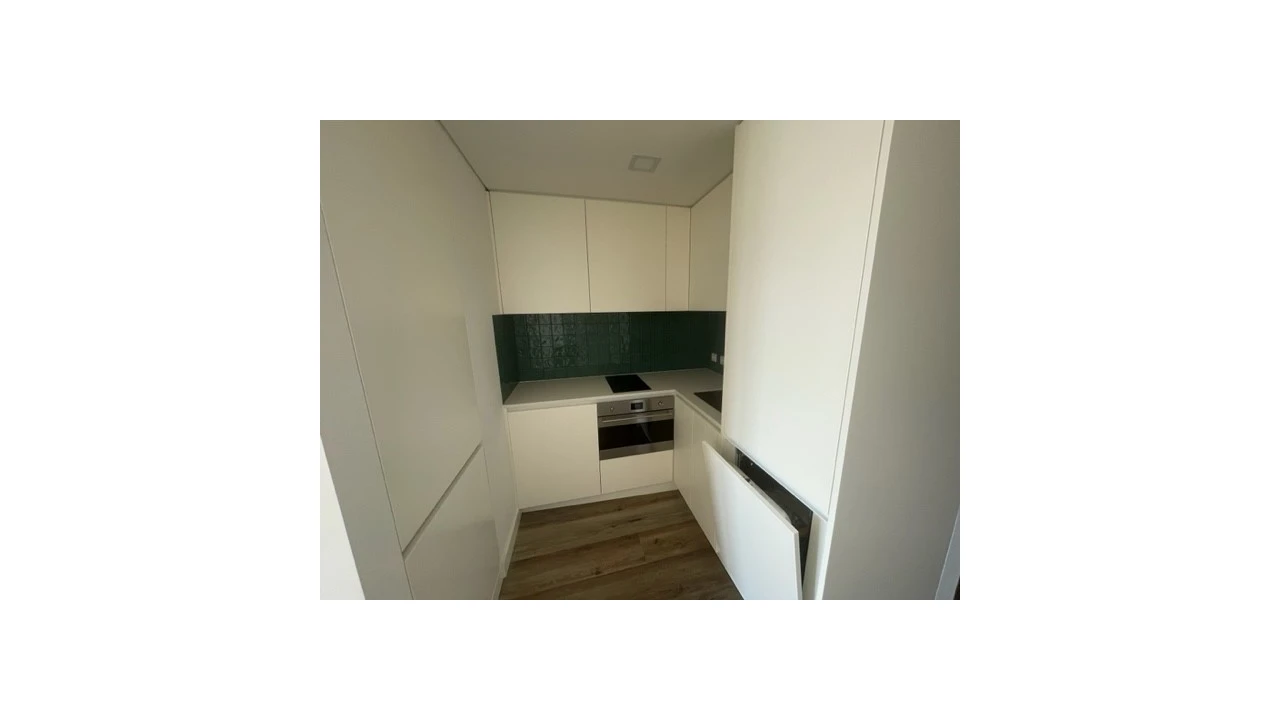 Apartamento T1 para Venda em Santa Marinha e São Pedro da Afurada Foto 8