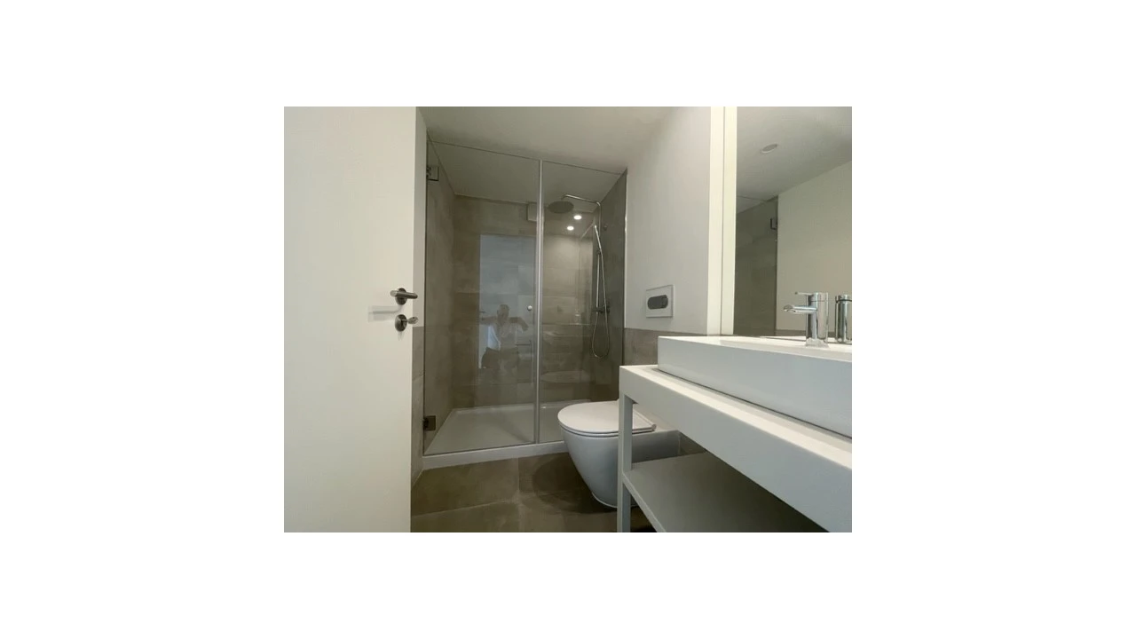 Apartamento T1 para Venda em Santa Marinha e São Pedro da Afurada Foto 32