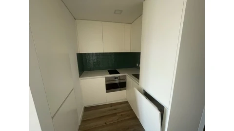 Apartamento T1 para Venda em Santa Marinha e São Pedro da Afurada