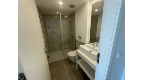 Apartamento T1 para Venda em Santa Marinha e São Pedro da Afurada